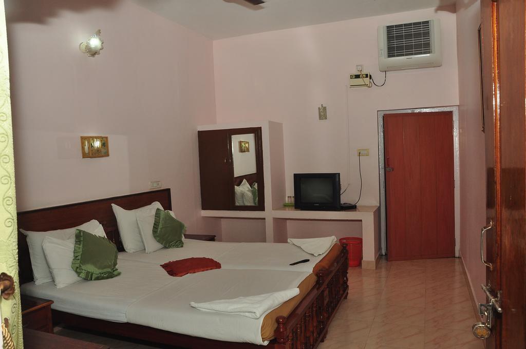 Pappukutty Beach Resort Ковалам Екстериор снимка