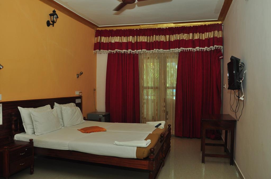 Pappukutty Beach Resort Ковалам Екстериор снимка