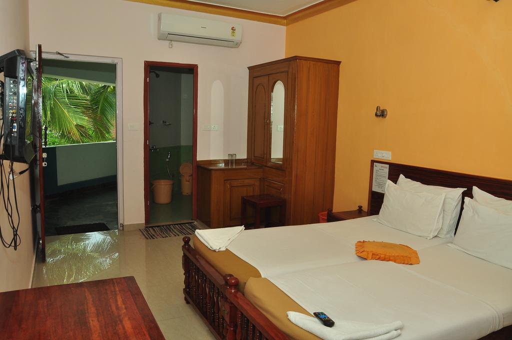 Pappukutty Beach Resort Ковалам Екстериор снимка